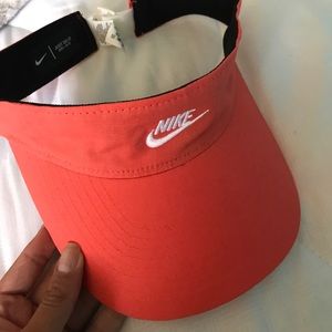Nike Accessories - Nike Visor! Nike Accessories - Nike Visor!
